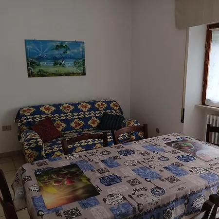 Casa Via Campania * Σαν Μπενεντέτο ντελ Τρόντο